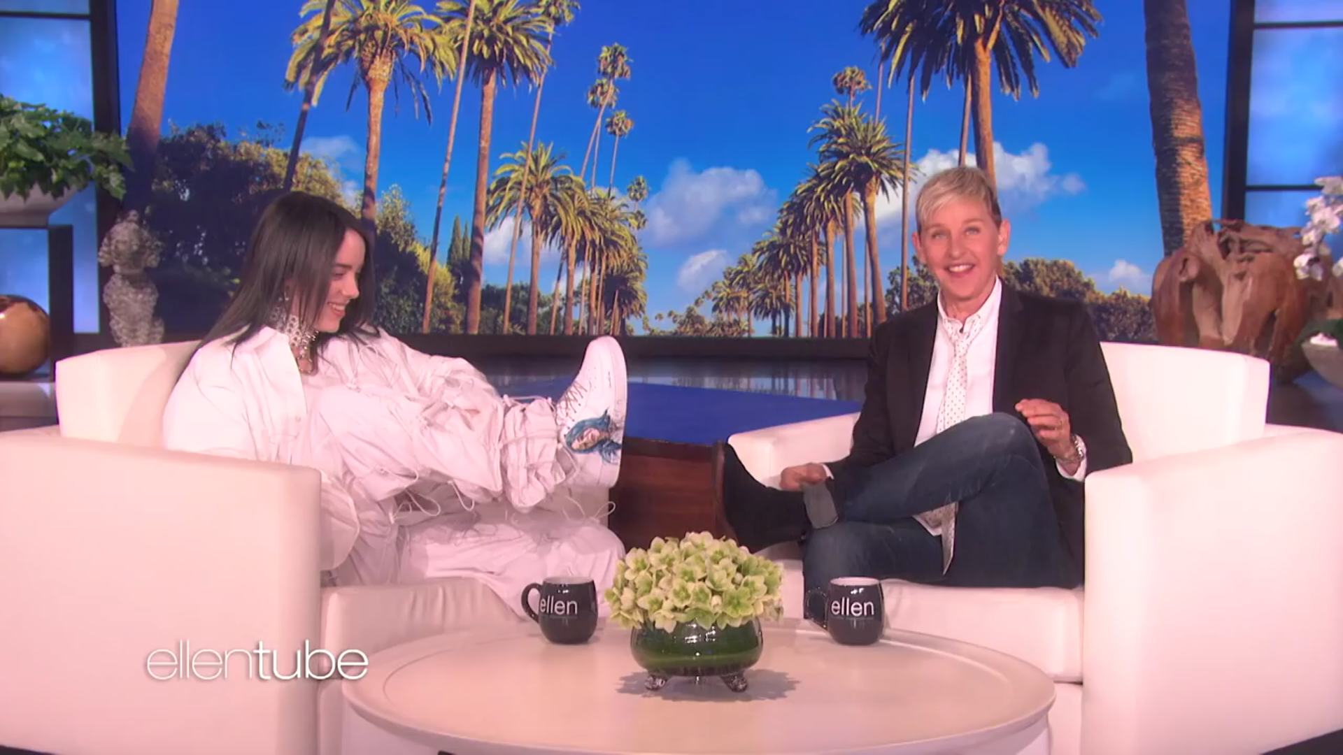 Com Dave e Violet Grohl na plateia, confira a entrevista de Billie ...